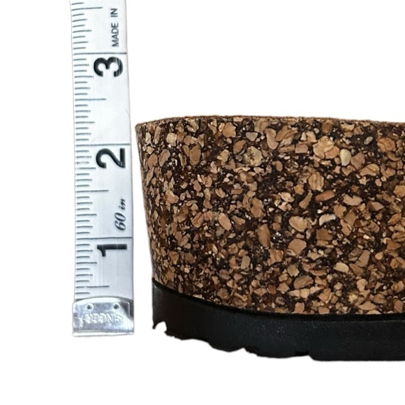 Chinese Laundry Women's Double Buckle Footbed Sandals - Picture 8 of 8